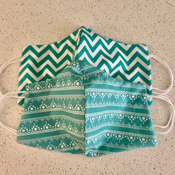 Homemade Masks Reversible - Picture 4 of 5